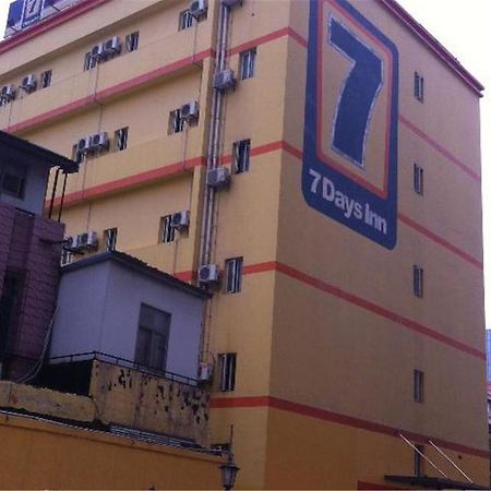 7 デイズ イン シャンハイ ルジャズイ ブランチ 上海市 エクステリア 写真