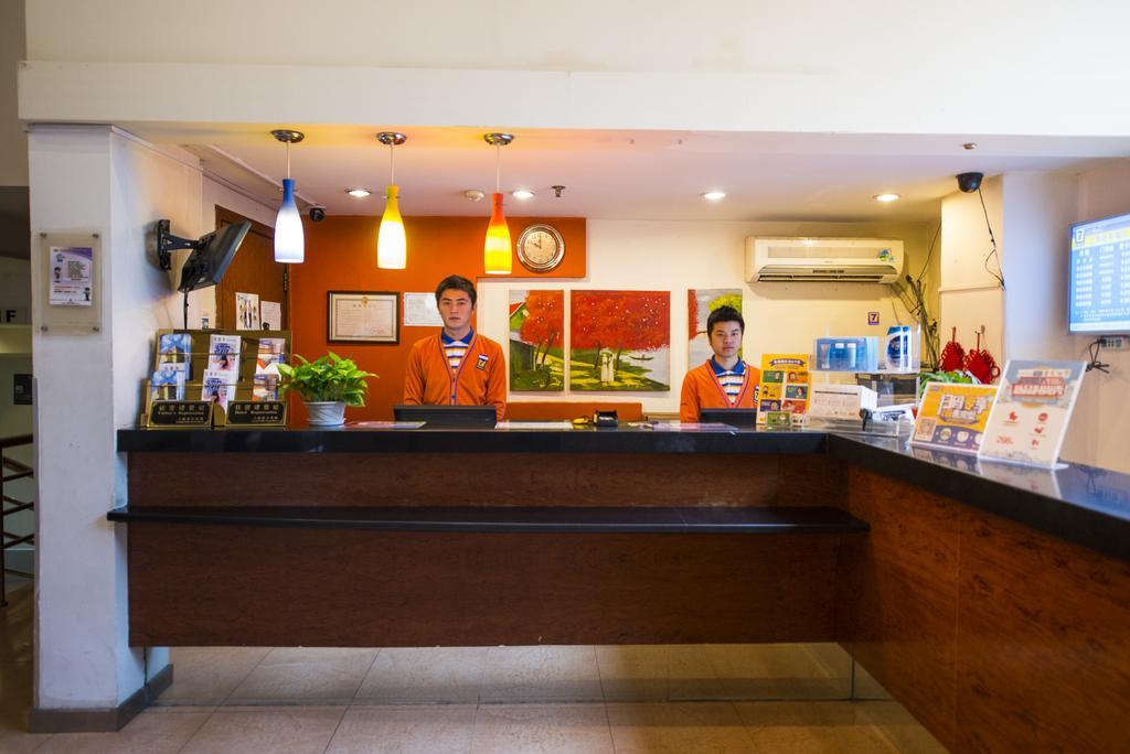 7 デイズ イン シャンハイ ルジャズイ ブランチ 上海市 エクステリア 写真